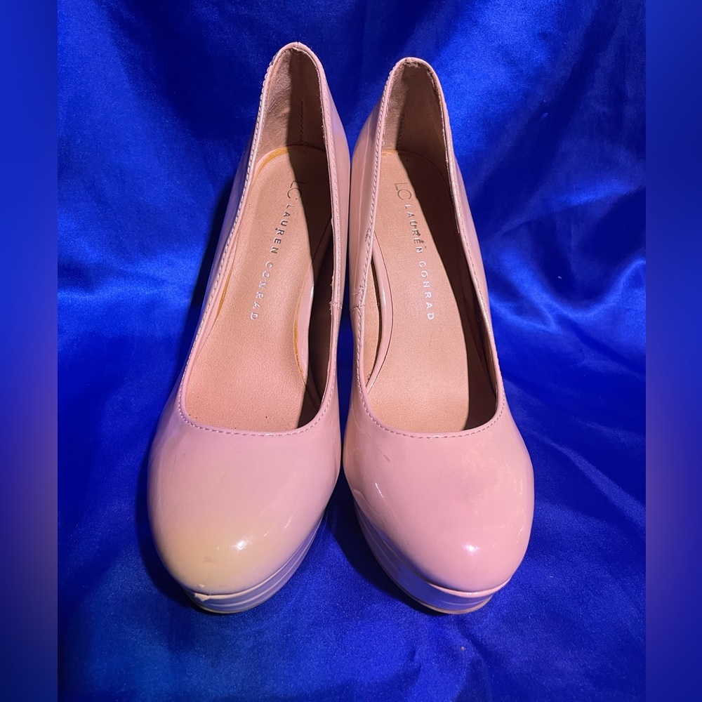 Lauren Conrad nude platform heels size 8.5